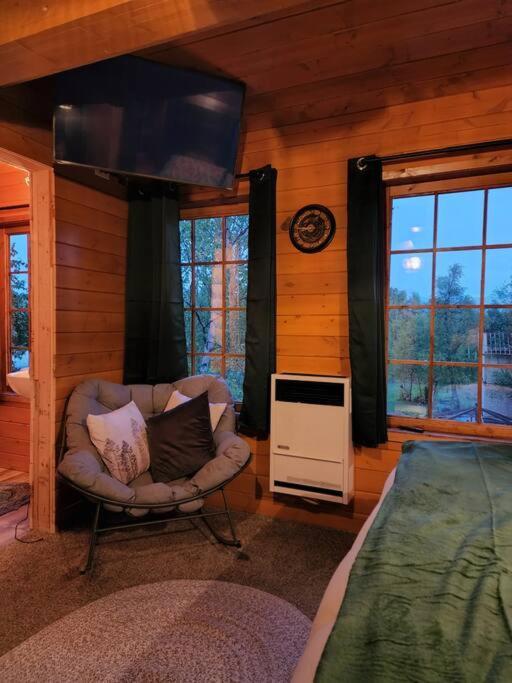 The Eagle'S Nest Treehouse Cabin Palmer Esterno foto